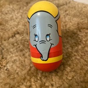 Dumbo #18 Disney Kellogg 3" weeble wobble toy